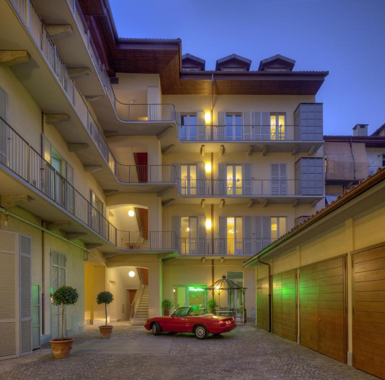 Budova, kde se aparthotel nachází