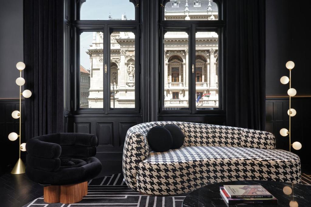 W Budapest - Resim 38