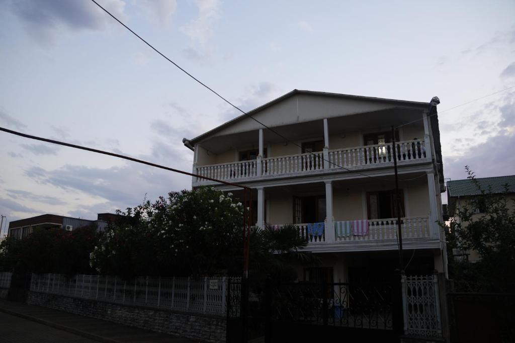 Kobuleti Guest House