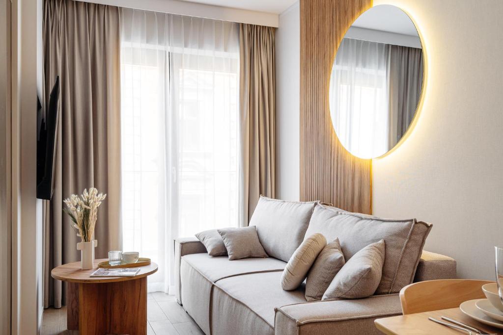 Muse by StayLab - Superior Apartment With Separated Bedroom Area