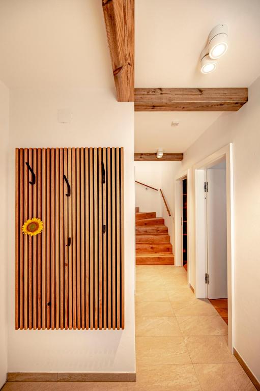 DASWEINBERG contactless check-in - 6