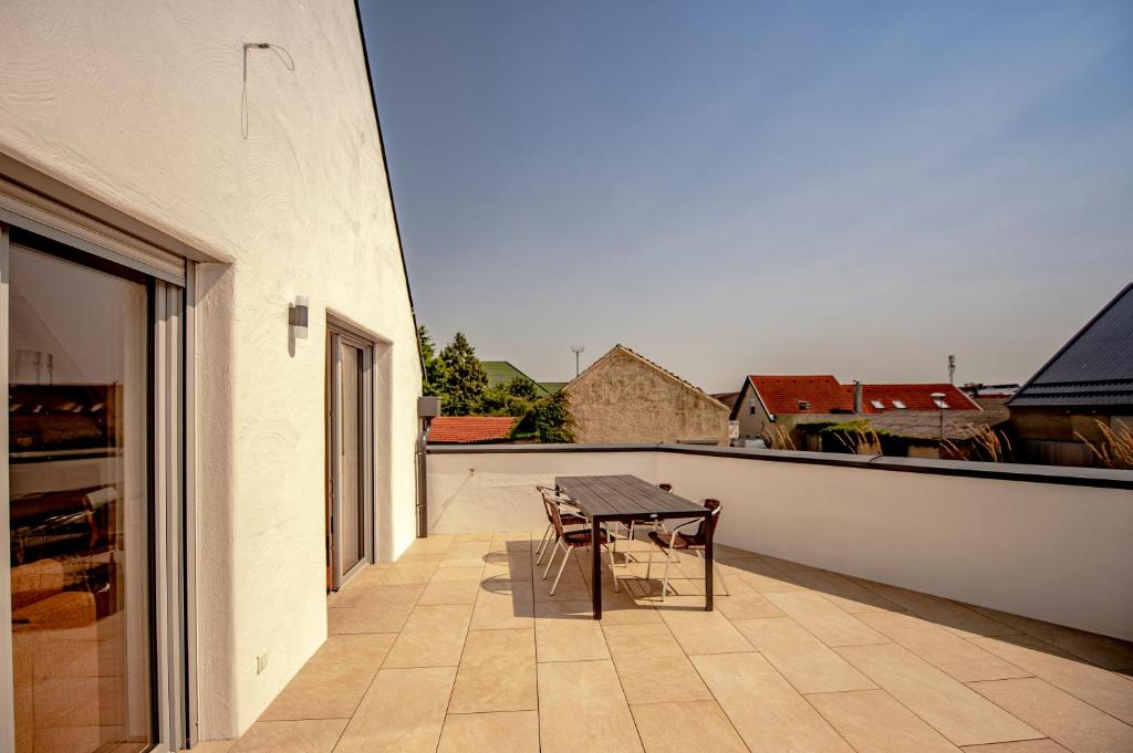 DASWEINBERG contactless check-in - 3