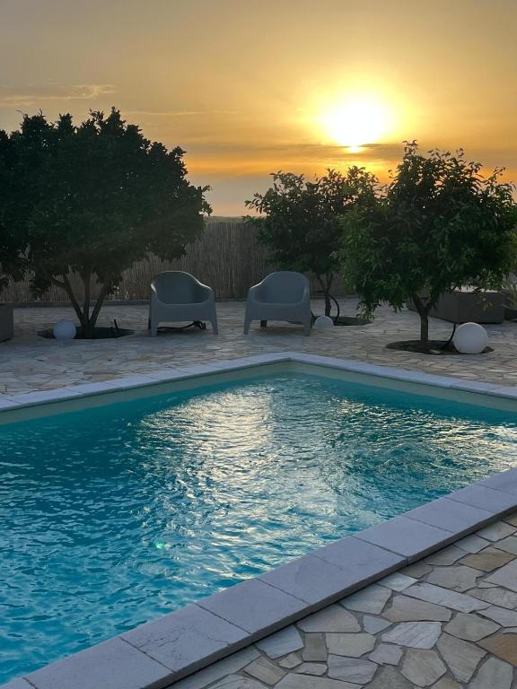 Bazén v ubytování Il Tramonto nebo v jeho okolí