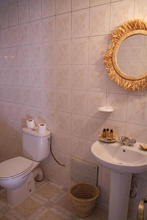 Koupelna v ubytování Riad Hayat