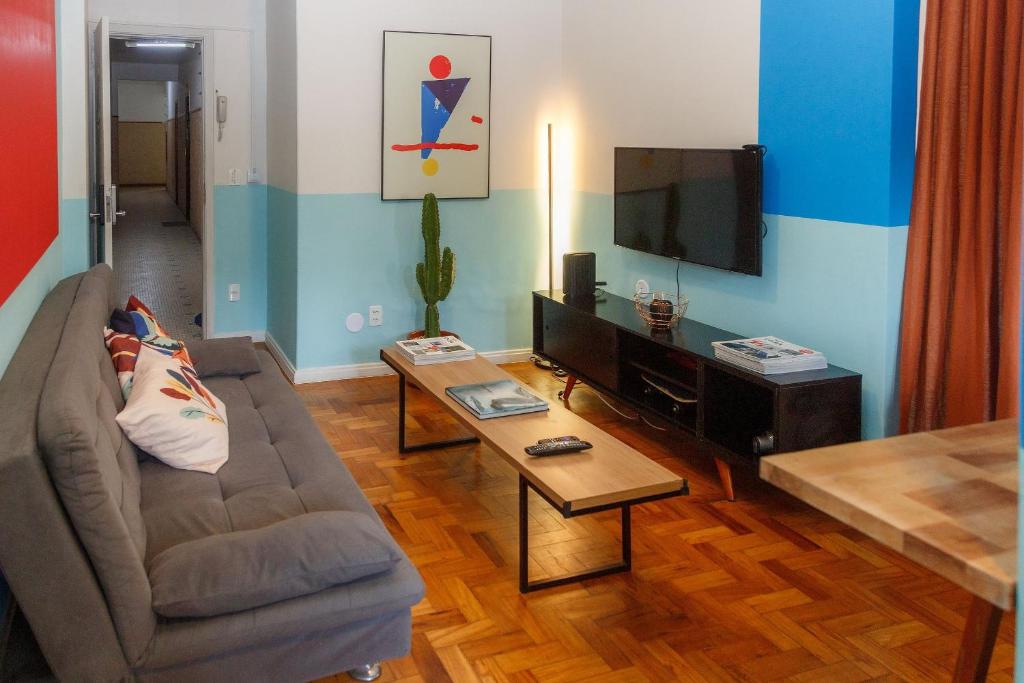 Studio em Ipanema à 200m da praia, bares, restaurantes e Metro - Standard Apartment