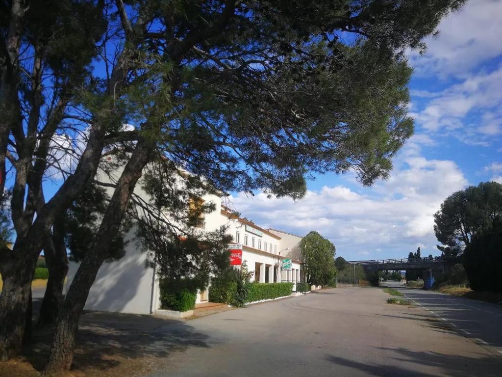 Hostal Brindis