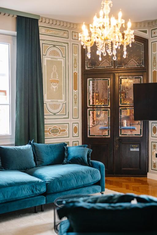 Istumisnurk majutusasutuses Georgi Schloss - Boutique Hotel