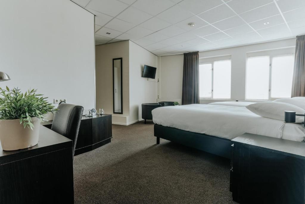 Queen Hotel - Resim 38