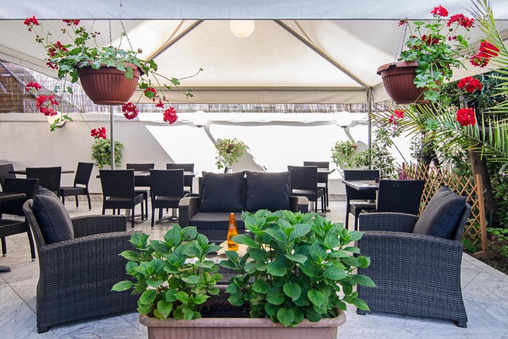 Restaurace v ubytování Hotel Scandinavia