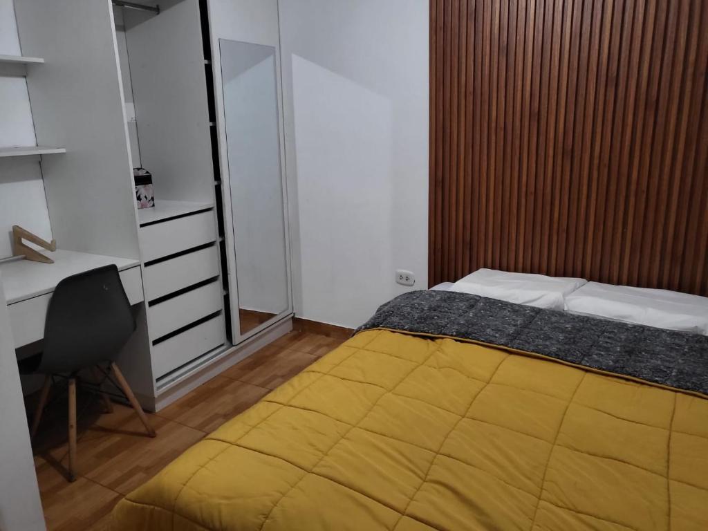 Postel nebo postele na pokoji v ubytování Home Blessed