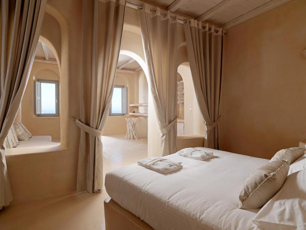 Dome Santorini Resort - 5