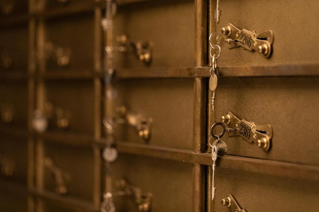 The Marmorosch Bucharest, Autograph Collection