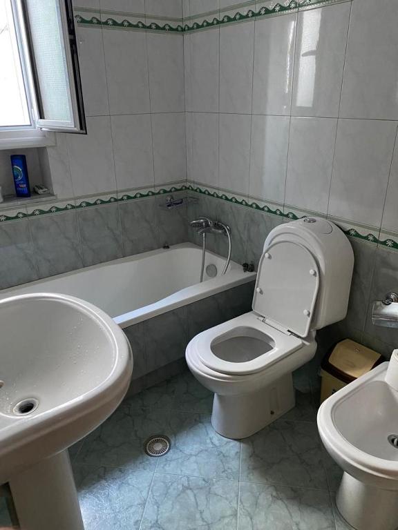 SI-RI Apartment - Image 8