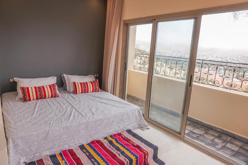 Manifique appart vue panoramique Mer et village tamraght C1