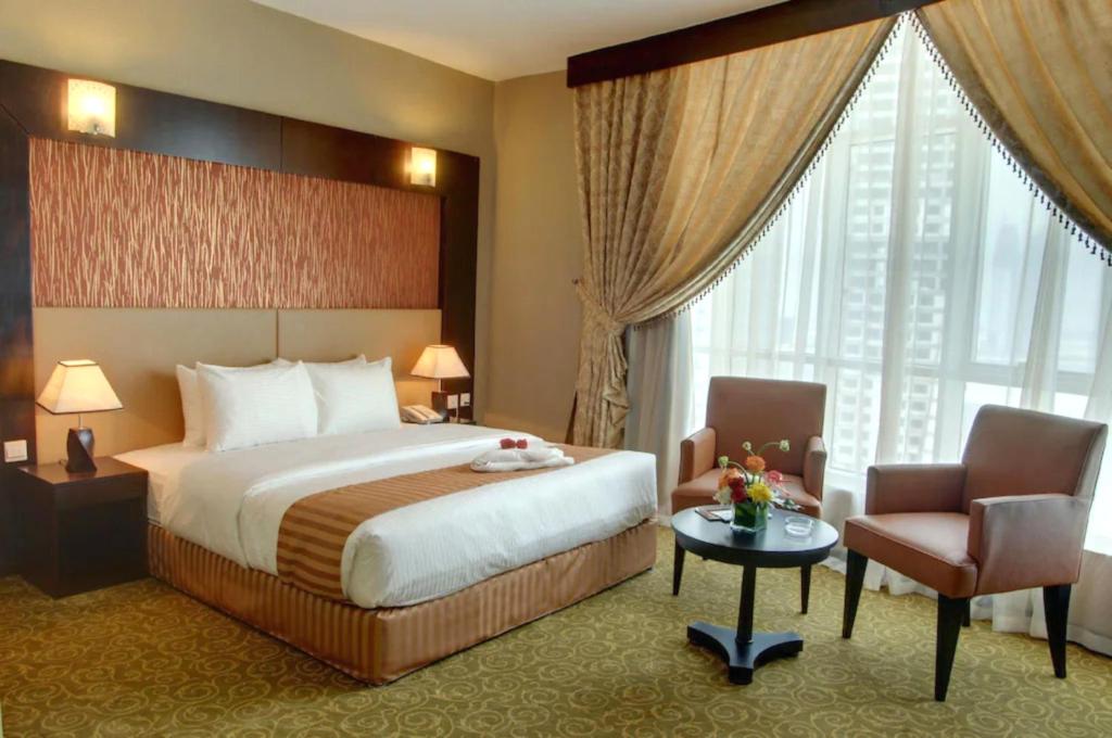
Business Executive Room With Sea View 
