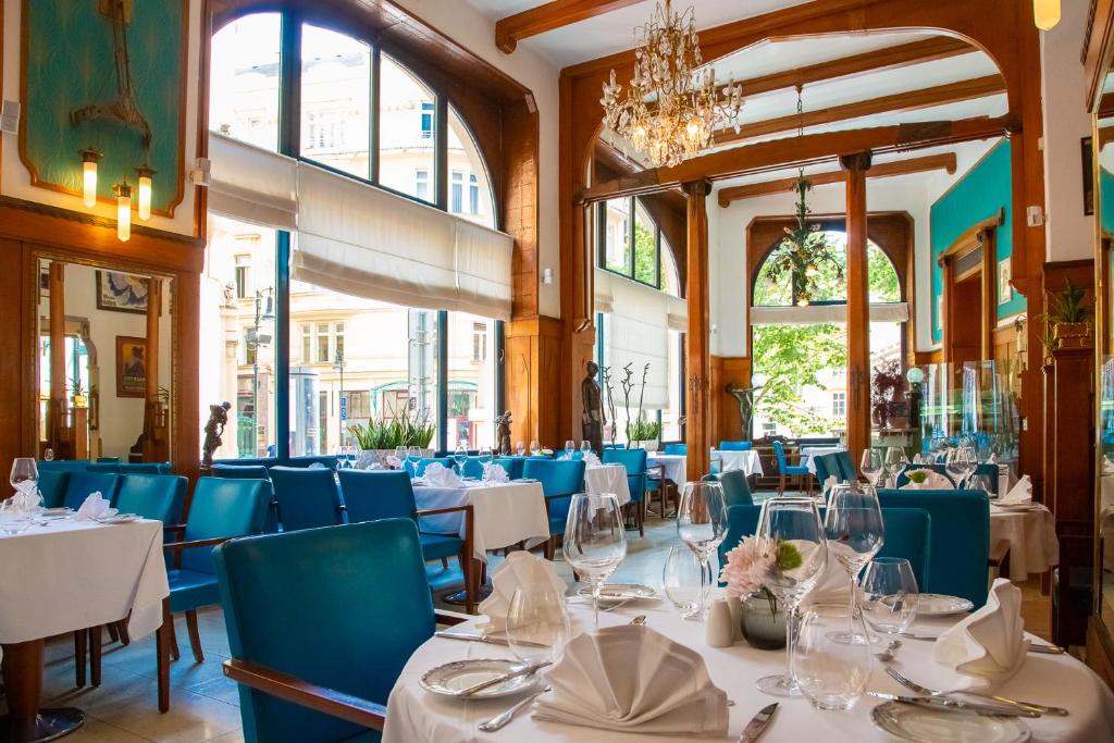 Hotel Paris Prague - Resim 8