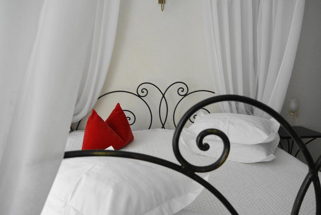 Postel nebo postele na pokoji v ubytování Residenza Dutzu-Boutique Hotel