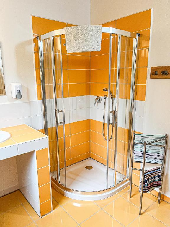 A bathroom at Apartmány Limba