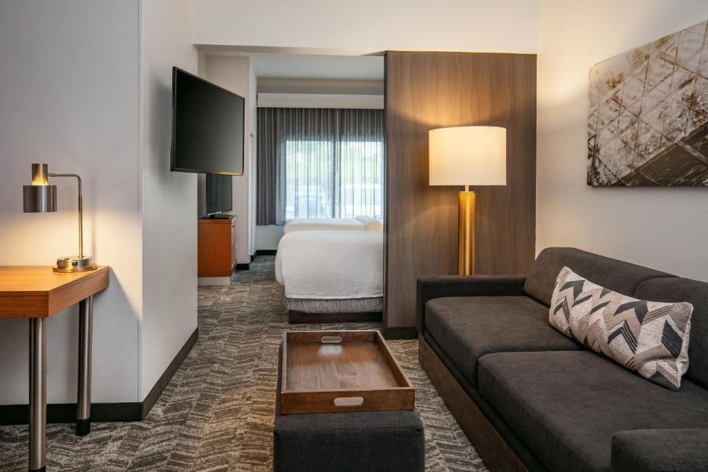 SpringHill Suites by Marriott Hershey Near The Park photo