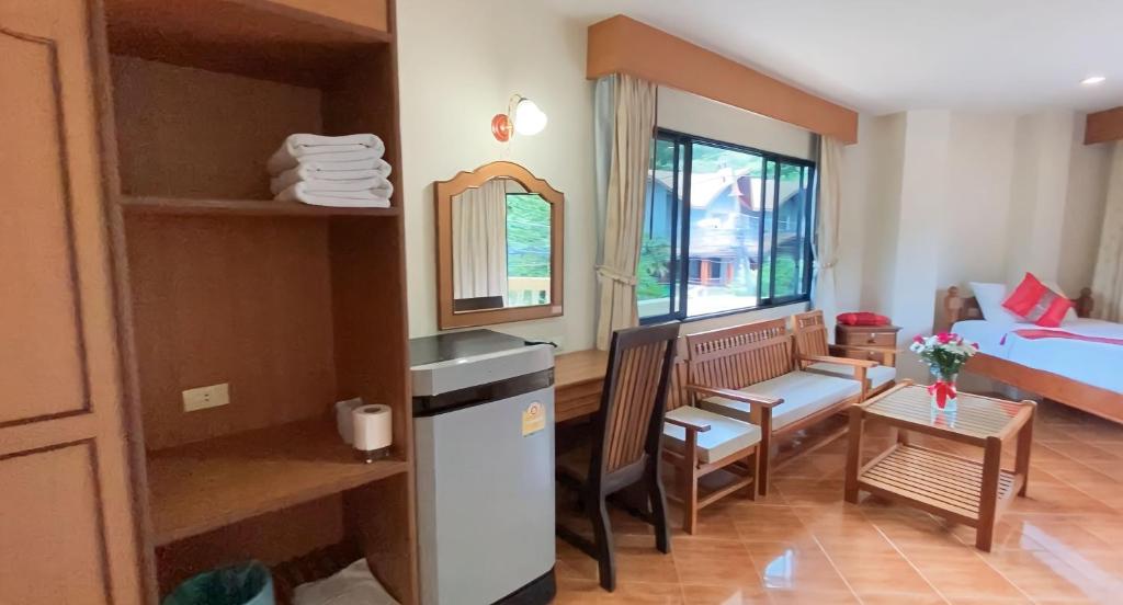 Kata View Guest House - Resim 42