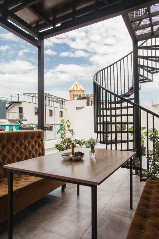 Balkón nebo terasa v ubytování Hotel Tato & CoWorking space