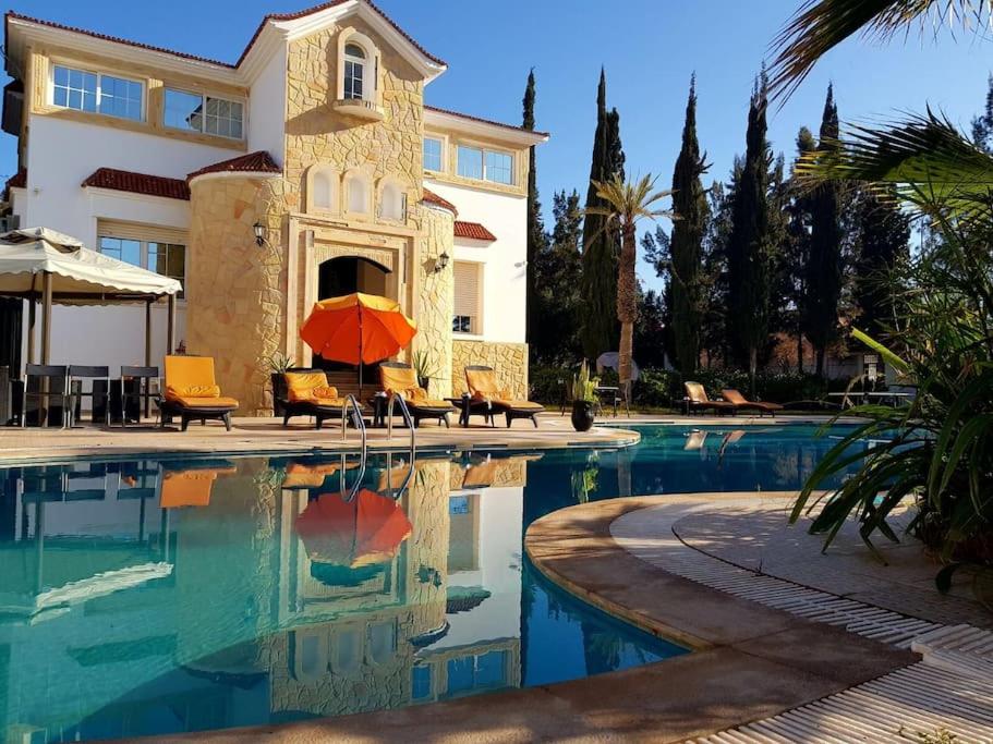 Bazén v ubytování Villa piscine Agadir nebo v jeho okolí