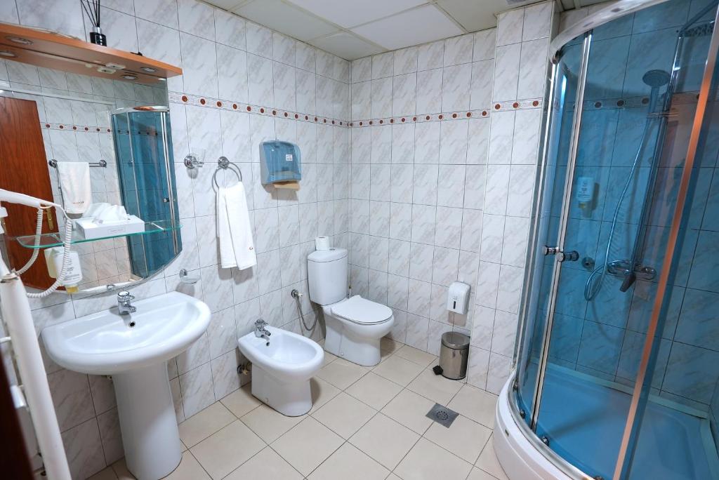 Hotel Gold Inn - Single Room