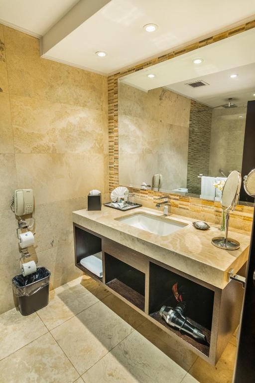 Posezení v ubytování Sheraton Quito