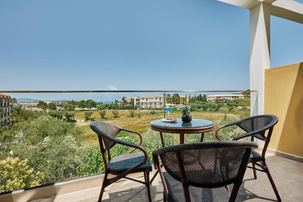Balkón nebo terasa v ubytování Letsos Hotel
