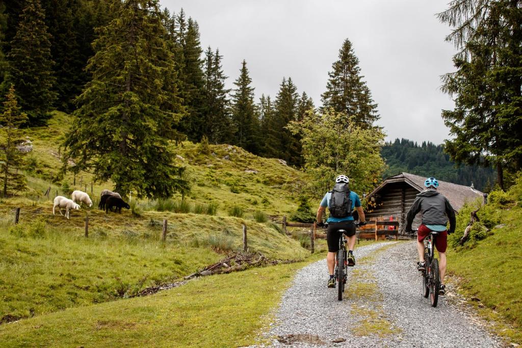 Kerékpározás Landhaus Sommerbichl környékén