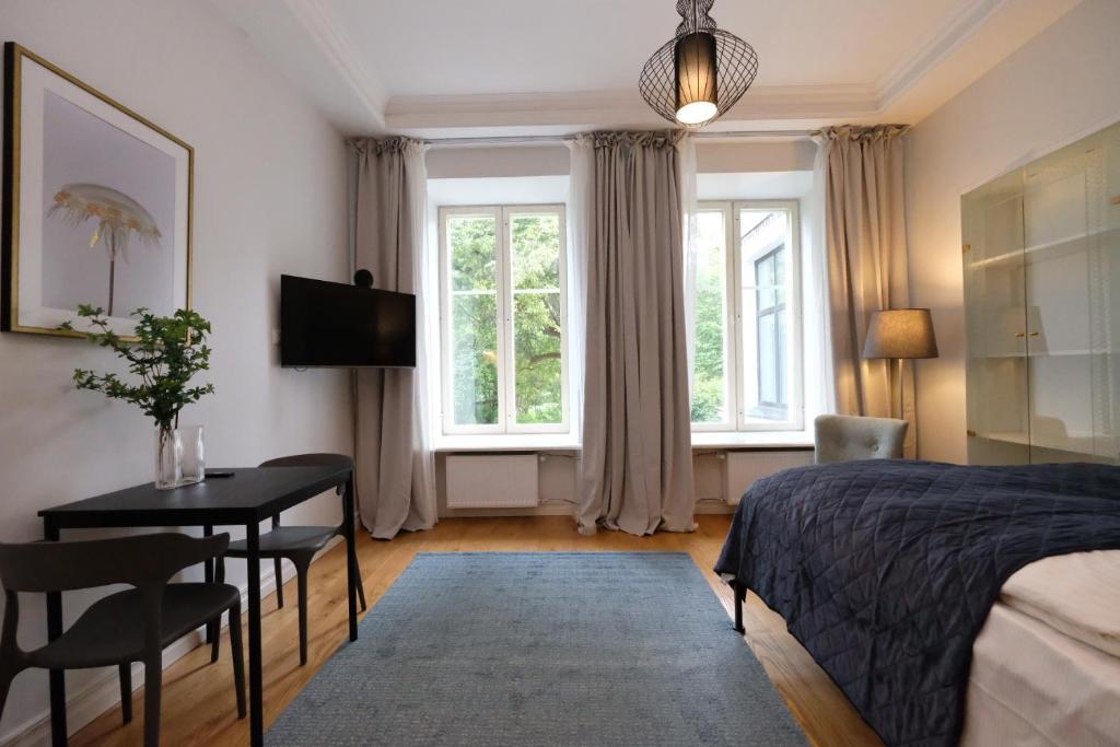 Tallinn City Apartments - Old Town - Studio With Garden View - Suur-Kloostri 18