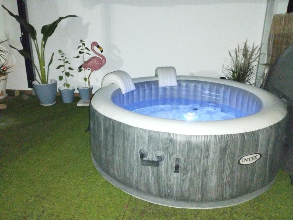 Kép ÁTICO RILQUE, Apartamentos Independientes con Jacuzzi Privado y Terraza en Ronda szállásáról Rondában a galériában