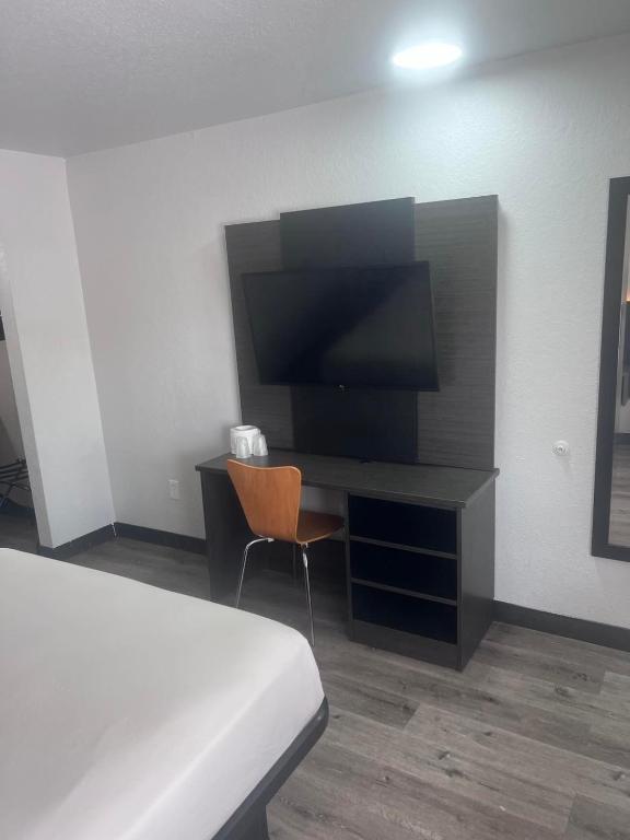 Motel 6-Orlando, FL - Winter Park photo