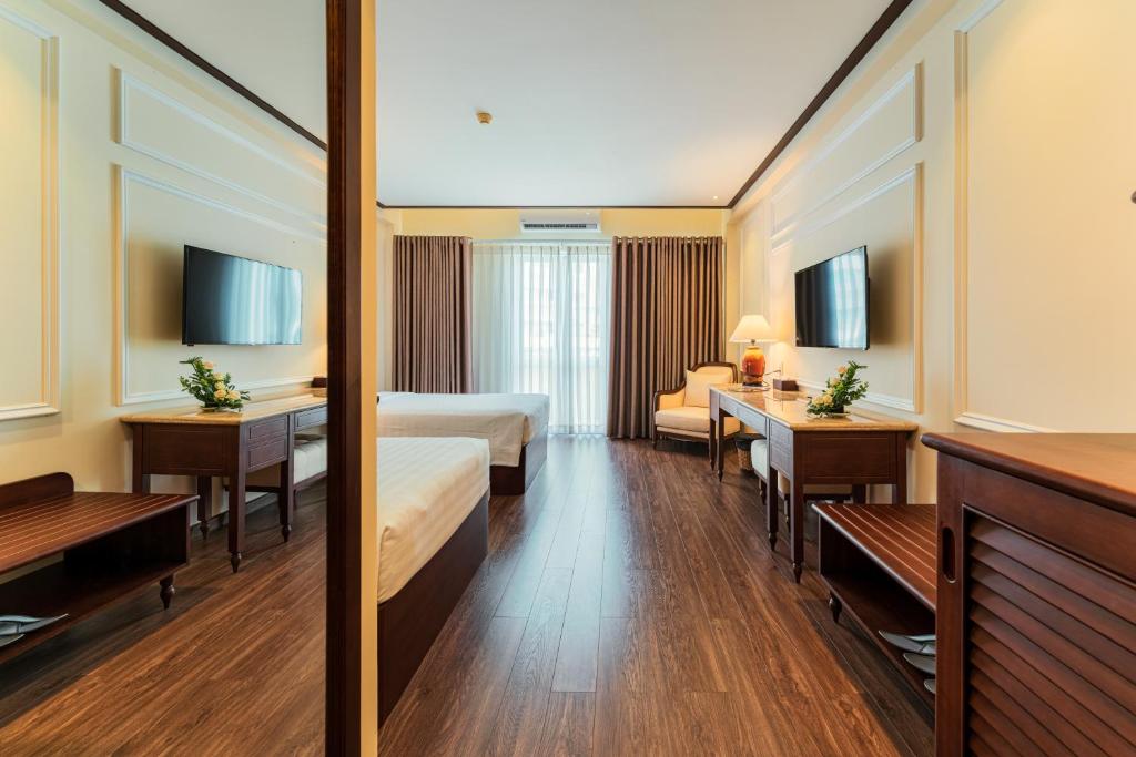 TV a/nebo společenská místnost v ubytování Tran Vien Dong Hotel
