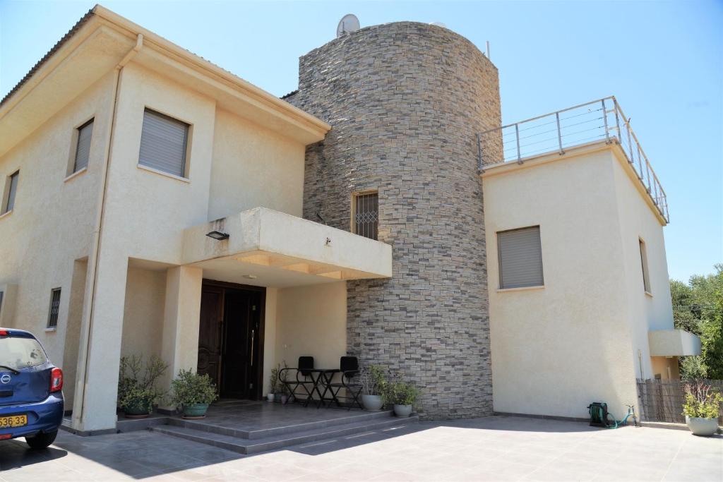 וילה על ההר - Housity