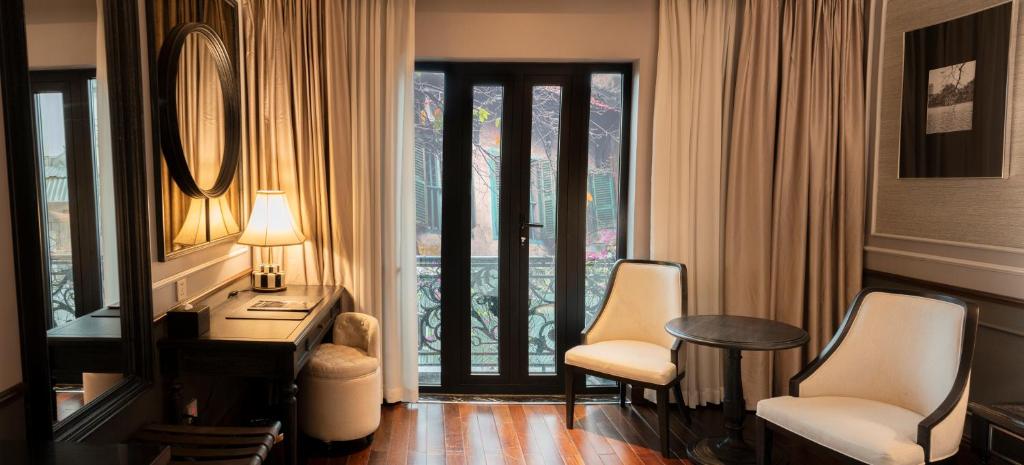 Suite Junior Nhìn Ra Thành Phố