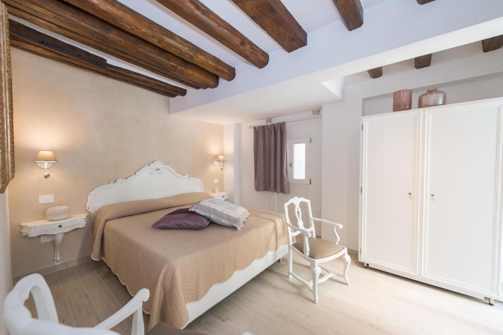 Savoia e jolanda Apartments - Two-Bedroom Apartment