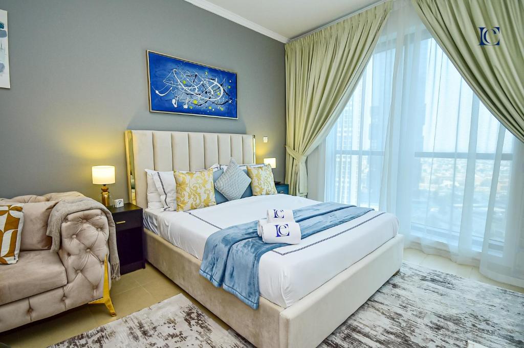 Luxury Escapes - New Lake View Studio in JLT - near Metro - Studio Apartment
