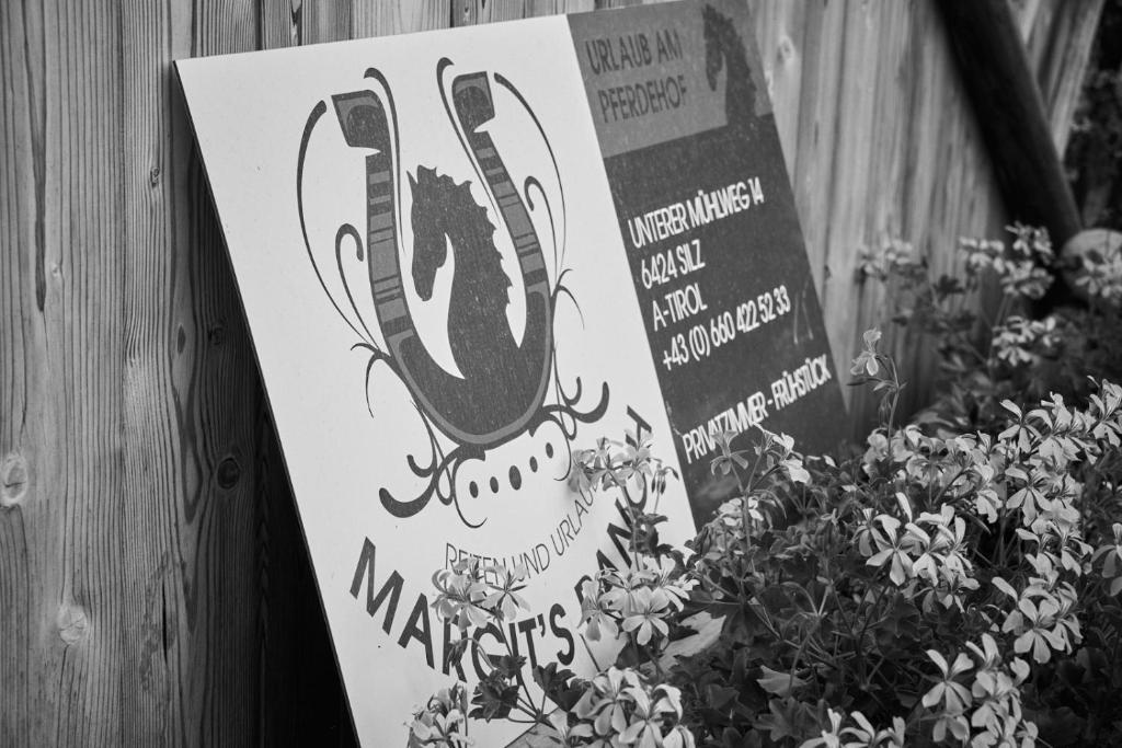 Certifikát, hodnocení, plakát nebo jiný dokument vystavený v ubytování B&B Margit's Ranch Urlaub am Pferdehof