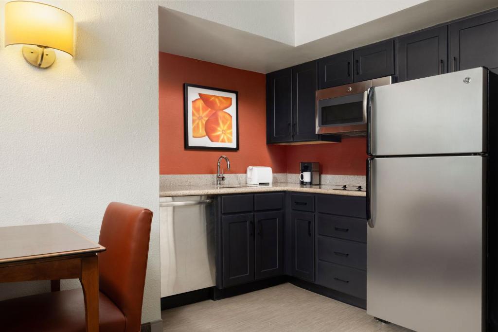 Residence Inn Philadelphia Conshohocken - One-Bedroom Suite
