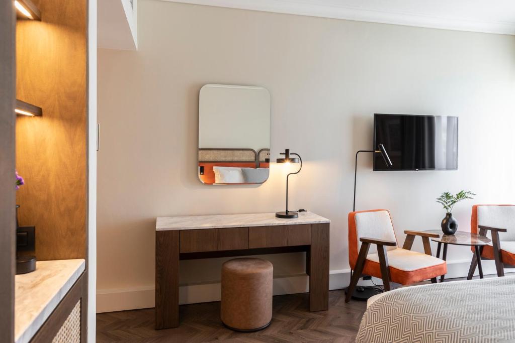 Kerkyra Blue Hotel & Spa by Louis Hotels - 2