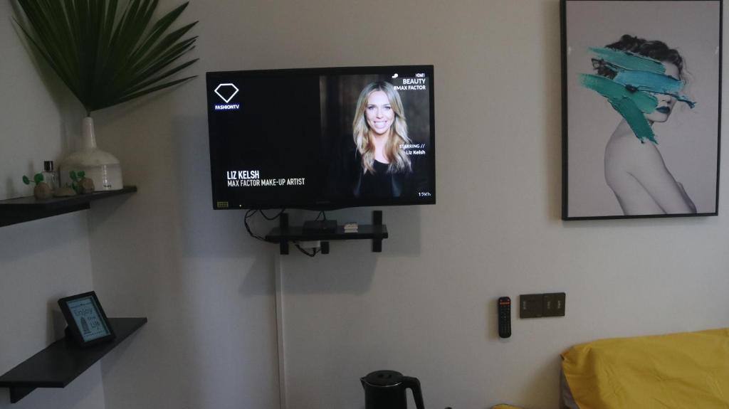 TV a/nebo společenská místnost v ubytování Tongxiang SHI MEN BAY Minshuku