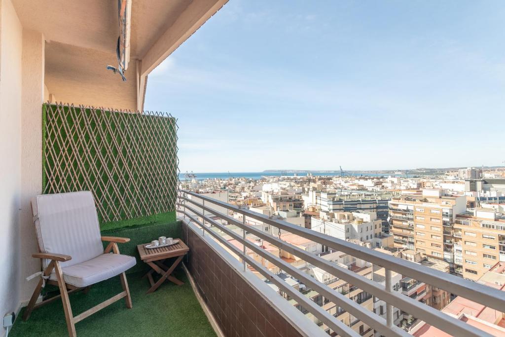Alicante 176, Alicante – Precios actualizados 2023