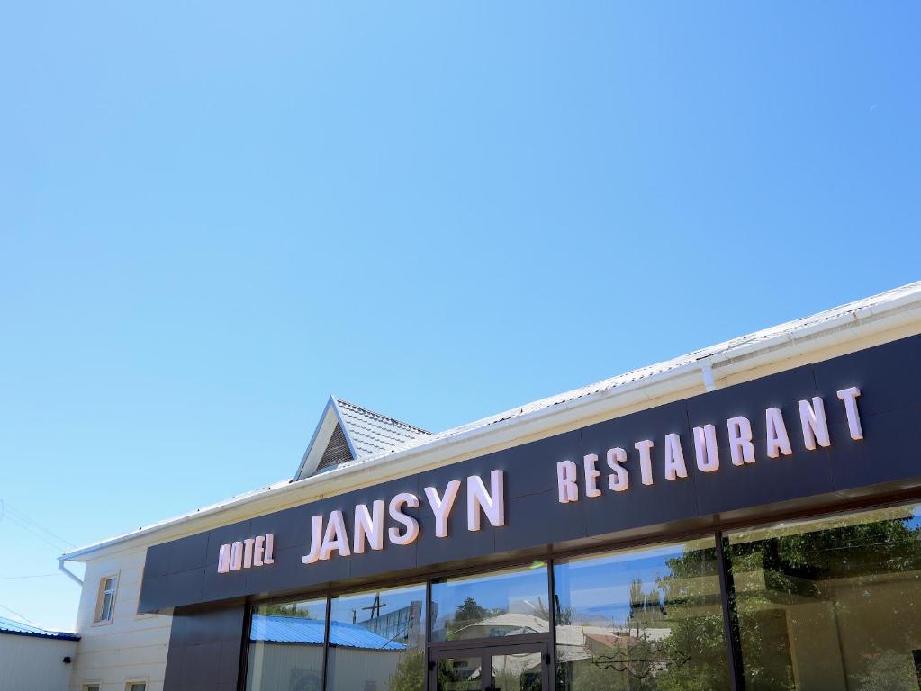 Certifikát, hodnocení, plakát nebo jiný dokument vystavený v ubytování Jansyn Hotel Restaurant