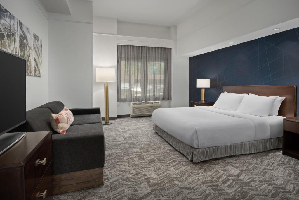 Postel nebo postele na pokoji v ubytování SpringHill Suites by Marriott Portland Vancouver