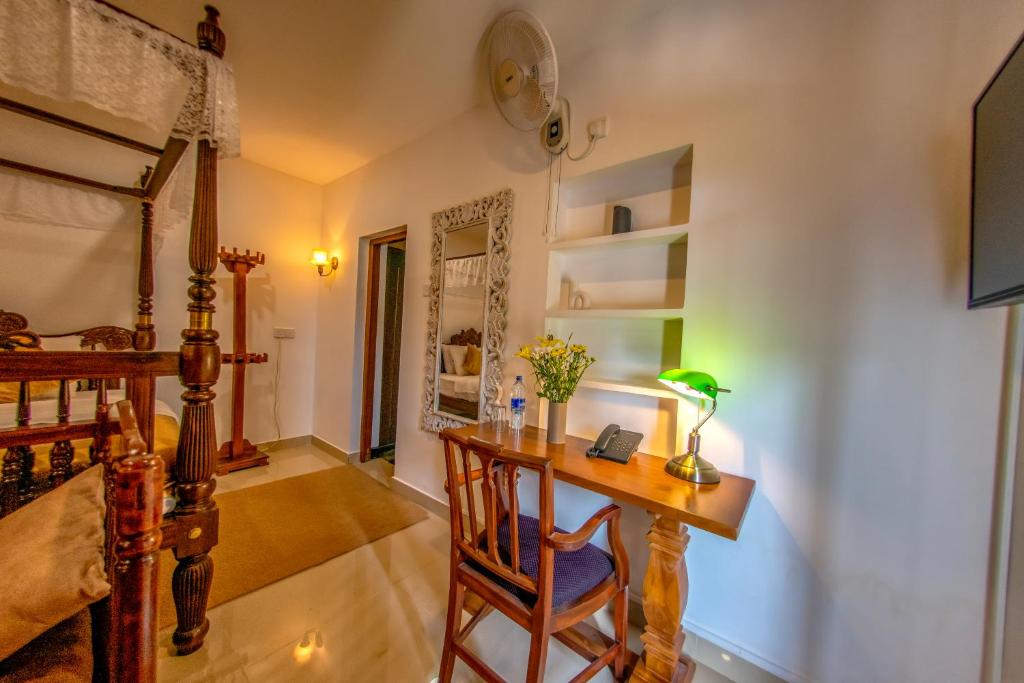 The Castle by Don Louis - 13