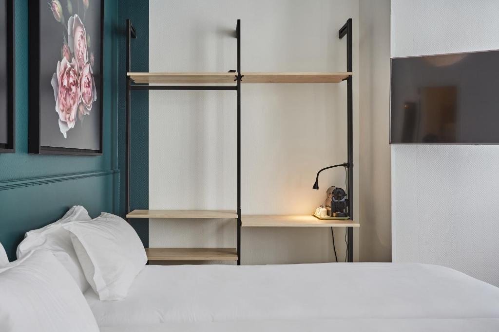 Hôtel Beauquartier Montmartre - Resim 8