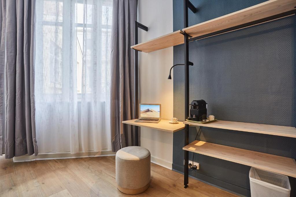 Hôtel Beauquartier Montmartre - Resim 15