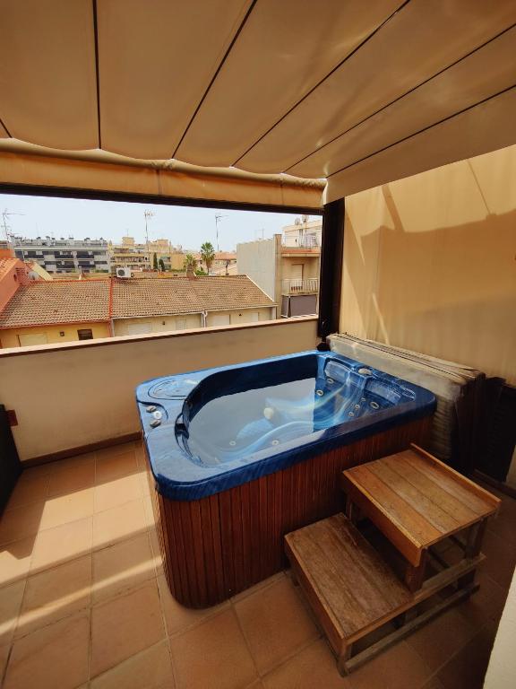 Hostal Manel, Pineda de Mar – Bijgewerkte prijzen 2023