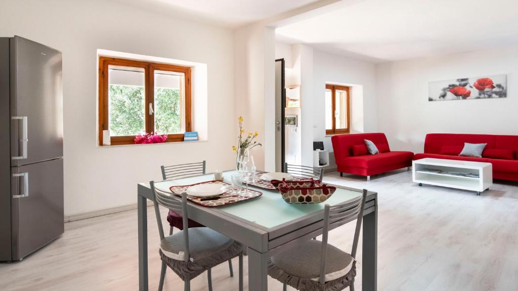 Casa di Elena a Iglesias - Romantico Rifugio con Vista